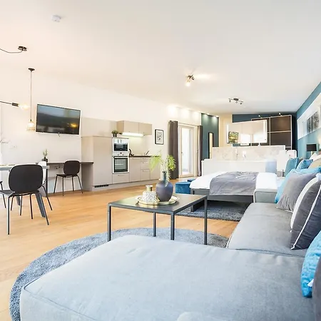 5 * Salzburg