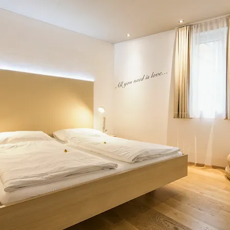 5 Apartment
